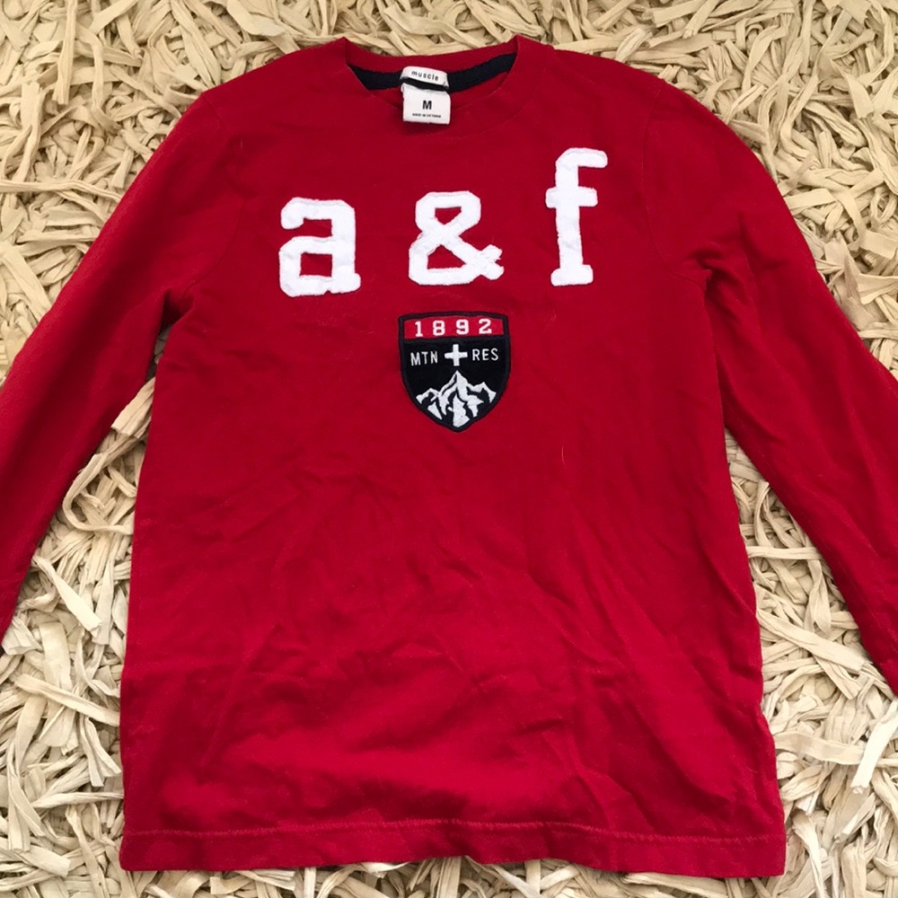 Abercrombie boys medium long sleeve